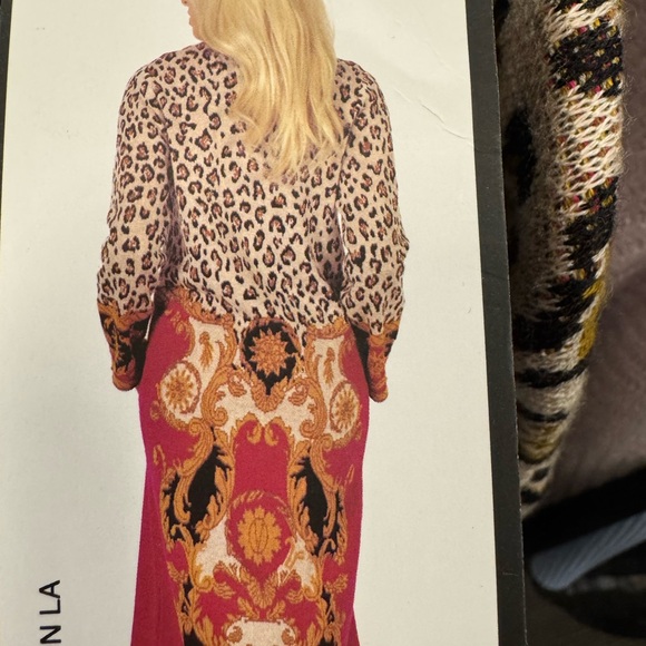 Brand new with tags ❤️❤️❤️ Maxsport cardigan/ sweater ❤️❤️❤️ - Picture 3 of 7